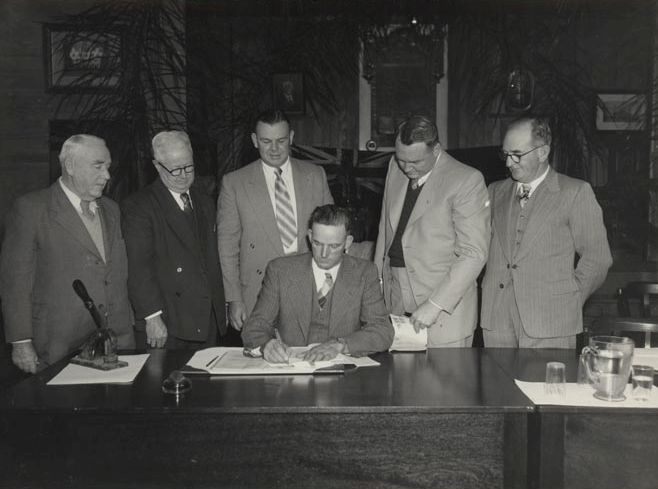 Signing of Water Supply Agreement