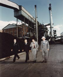 Visit by the Premier of Queensland, Sir Joh Bjelke-Petersen