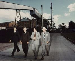 Visit by the Premier of Queensland, Sir Joh Bjelke-Petersen
