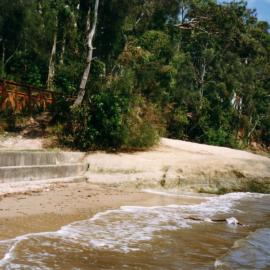 The foreshore near the Bancroft Sea Baths
