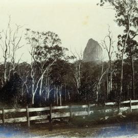 Mt Coonowrin (Crookneck) from Gympie Road