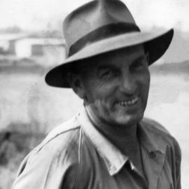 E. Simm worked at the Petrie Mill