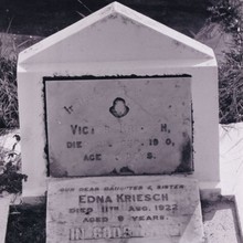Samsonvale Cemetery, August 1988