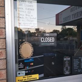 OH Hair Ebert Parade Lawnton - 14 April 2020 - Oh Hair stylist closure sign