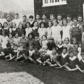 Students of the Stanmore School