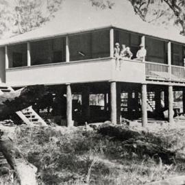 Grandville was the home of Mr George Salisbury, ca. 1915