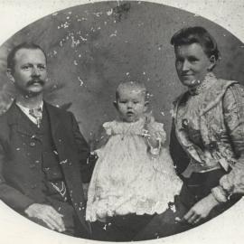 Mr John Tytherleigh and Mrs Tytherleigh with their daughter