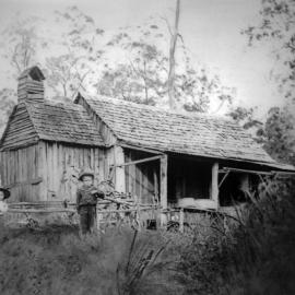 Greensill's slab timber cottage, ca. 1900