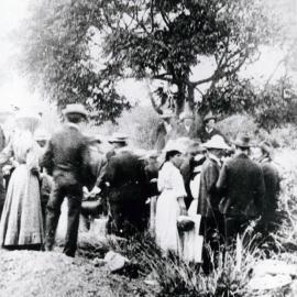 Passengers assembling at Deep Water, Petrie Creek ca. 1910