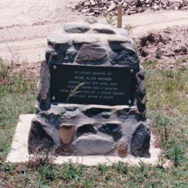 Gravesite of Rose Alice Hacker