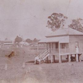 Hermann family home in Reid Street Petrie, ca. 1910