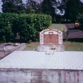 Graves of William Thomas Protheroe and Ruth Adelaide Protheroe at Lawnton Cemetery, 1998