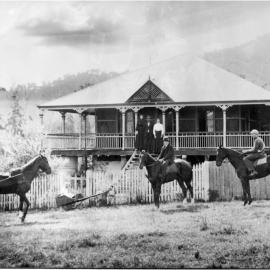 The Morrison family home in the Samford Valley, 1907
