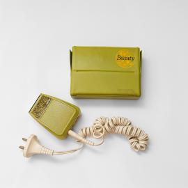 Phillips Beauty electric shaver