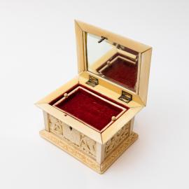 Celluloid jewellery box