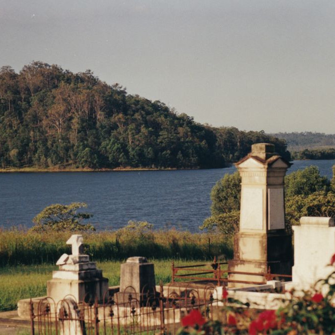 R. J. Apelt Samsonvale Cemetery 1988 Conservation Management Plan