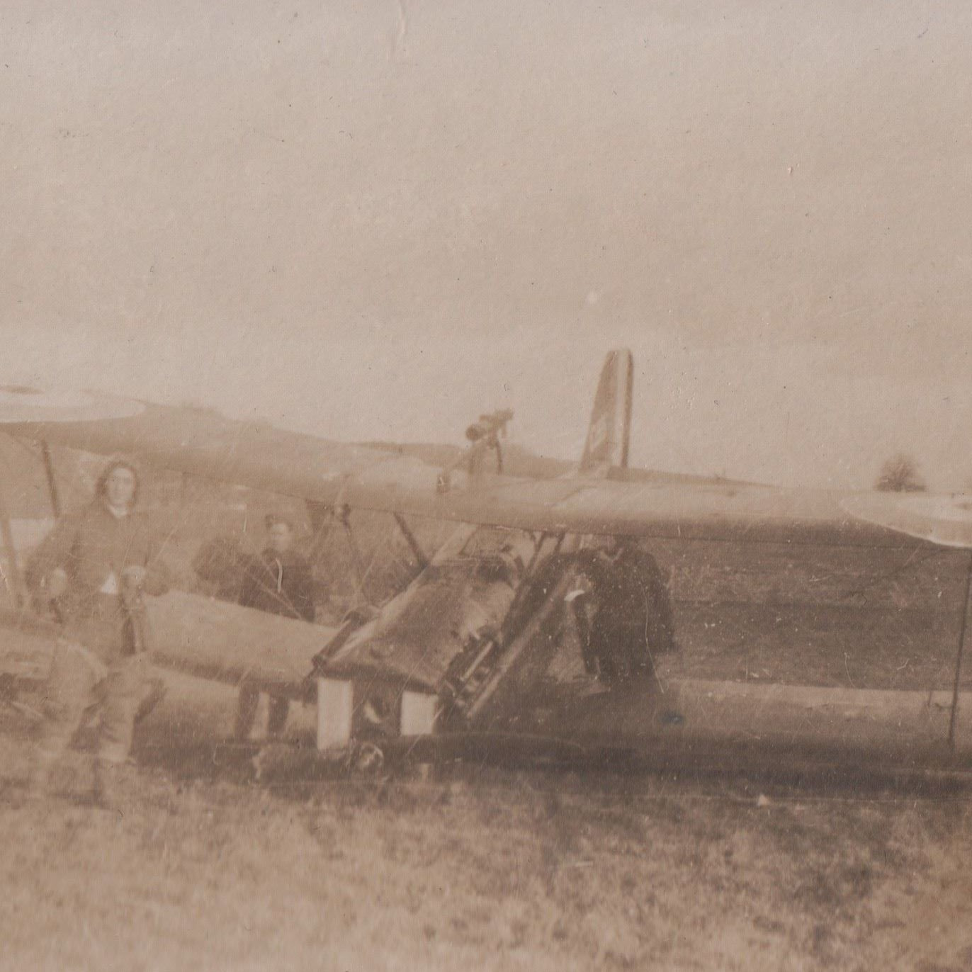 Myer's plane crash (front view)