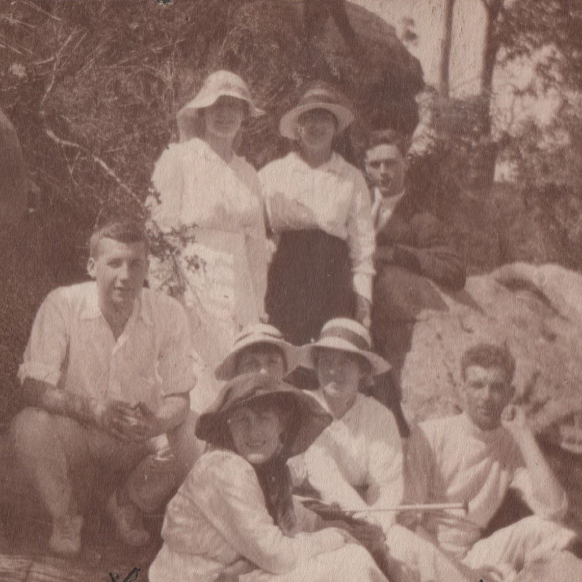 The Caves, Middle Harbour