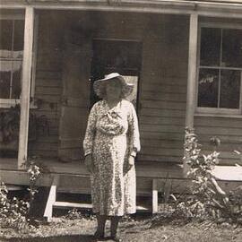 Miss Elizabeth Chapman