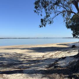 Pumicstone Passage, Banksia Beach